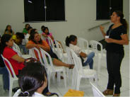 Palestra sobre o combate da Dengue para alunas da Pedagogia da Faculdade Inta