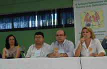 Mesa de autoridades