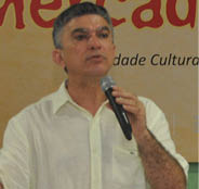 Prefeito Veveu fala aos presentes