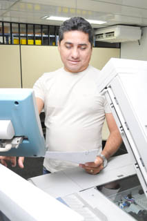 Francisco Alves  (Tico) é o Funcionário  Padrão da IOM.