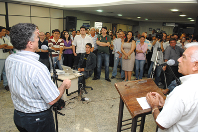 Laboratório de Informática da Escola Vicente Antenor Ferreira Gomes - Rafael Arruda, inaugurado em 14 de março de 2012.