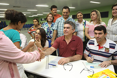 2084 casa habitacionais