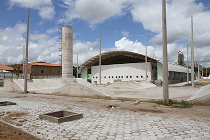 2084 casa habitacionais
