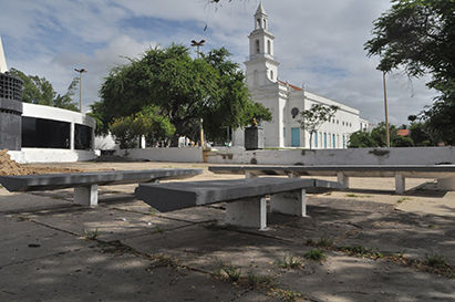 2084 casa habitacionais