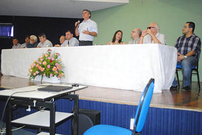 2084 casa habitacionais