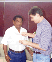 b08-07_04.GIF (20640 bytes)
