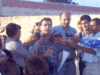 b02-06_01.GIF (25841 bytes)