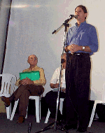 b21-06_01.GIF (20396 bytes)