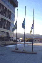 b27-05_01.gif (21120 bytes)